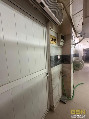 57-İZMİR BORNOVA PINARBAŞINDA SATILIK İŞYERİ VE ARAZİ